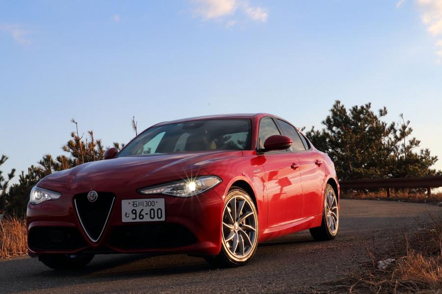 Alfa Romeo Giulia Veloce Q4 (952) 2017 года  (JP) (фото 6 из 7)